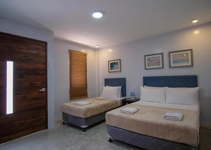 Santa Fe Club Hotel Pooc